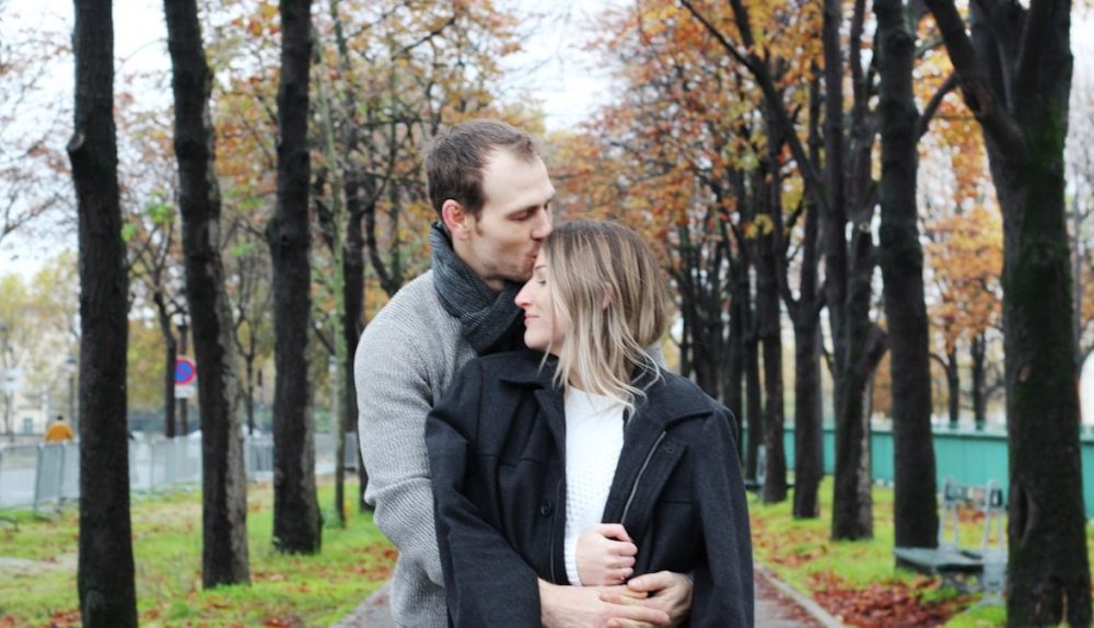couple, paris, tour eiffel, moon, sunset, lights, love, opera, kiss